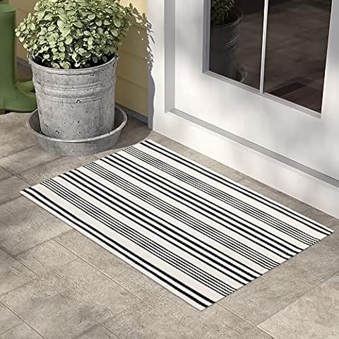 Black and White Striped Outdoor Rug by LEEVAN Cover