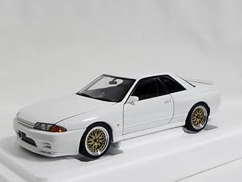 オートアート 日産 スカイライン GT-R 　湾岸ミッドナイト　 零奈 Amazon | オートアート 湾岸ミッドナイト 零奈のGT-R32