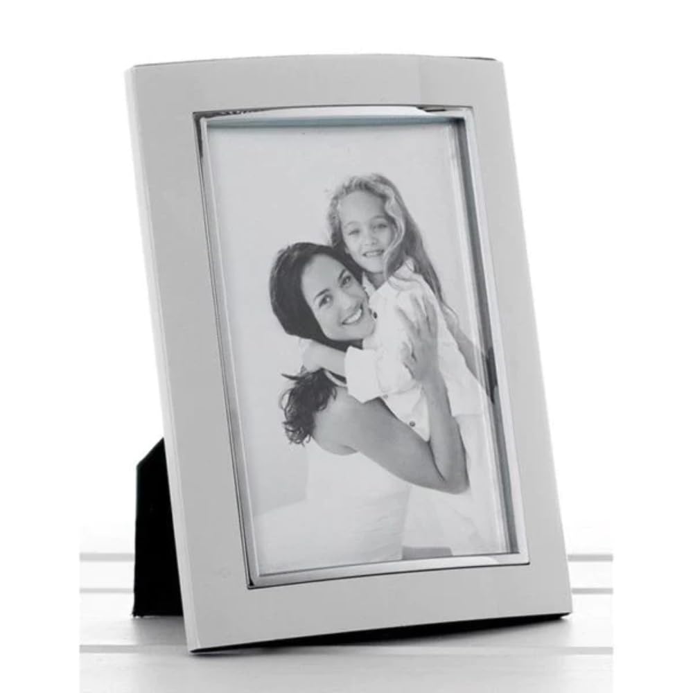Joe Davies White Shudehill Giftware Curved Edge Photo Frame 6X8