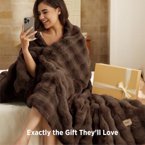 Image of Bedsure Fluffy Bubble Faux Fur Throw XL Blanket, 50 inchx70 inch, Chestnut Brown