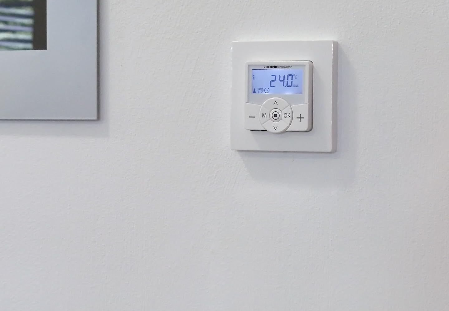 HOMEPILOT Thermostat Premium smart, Wandthermostat mit Funk z. B. für Fußbodenheizung, Unterputz 230V, Smart Home Heizungssteuerung (App, Alexa, Siri & Google Assistant) via Gateway möglich