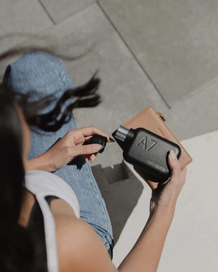 Miniatura 3 de MEMOBOTTLE A7 - Negro refinado  8 oz  8.5 fl oz  Botella de agua de acero inoxidable para una vida moderna, gimnasio y para llevar