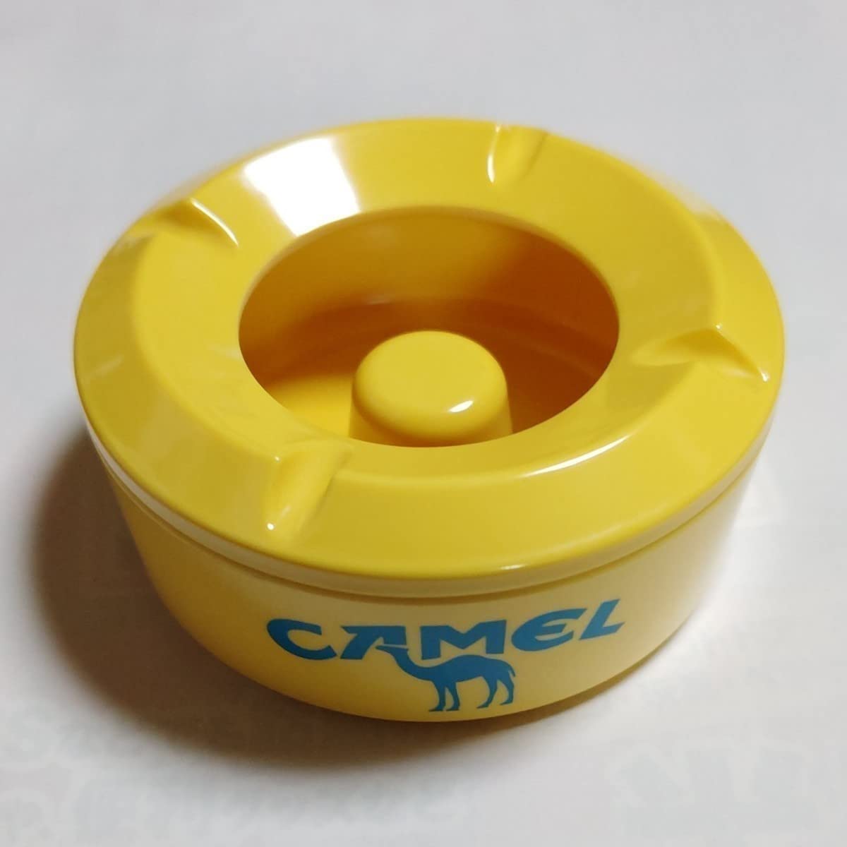 Amazon.co.jp: キャメル 卓上灰皿 JT公式CAMEL イエロー 灰皿 
