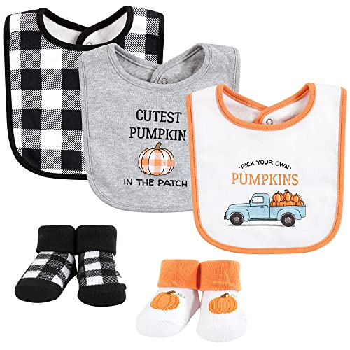 Image of Hudson Baby Unisex Baby Cotton Bib and Sock Set, Pumpkin Truck, One Size