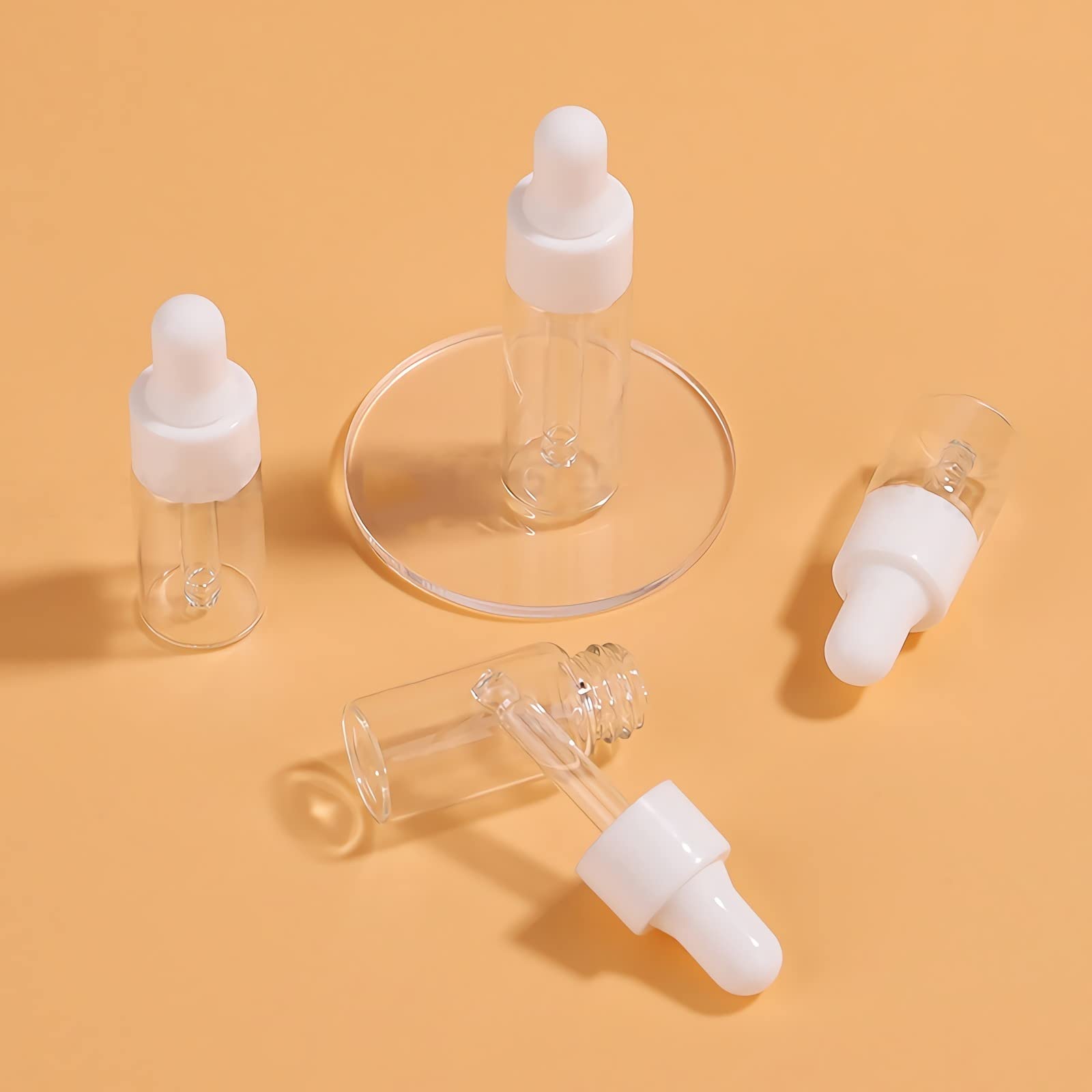 100 Pezzi Piccolo Bottigliette Contagocce di Vetro Trasparente da 5 ml,Vuote Mini Bottiglia di vetro con Bianco pipetta, pipetta per Oli Essenziali, Laboratorio, Olio Essenziale, Aromaterapia