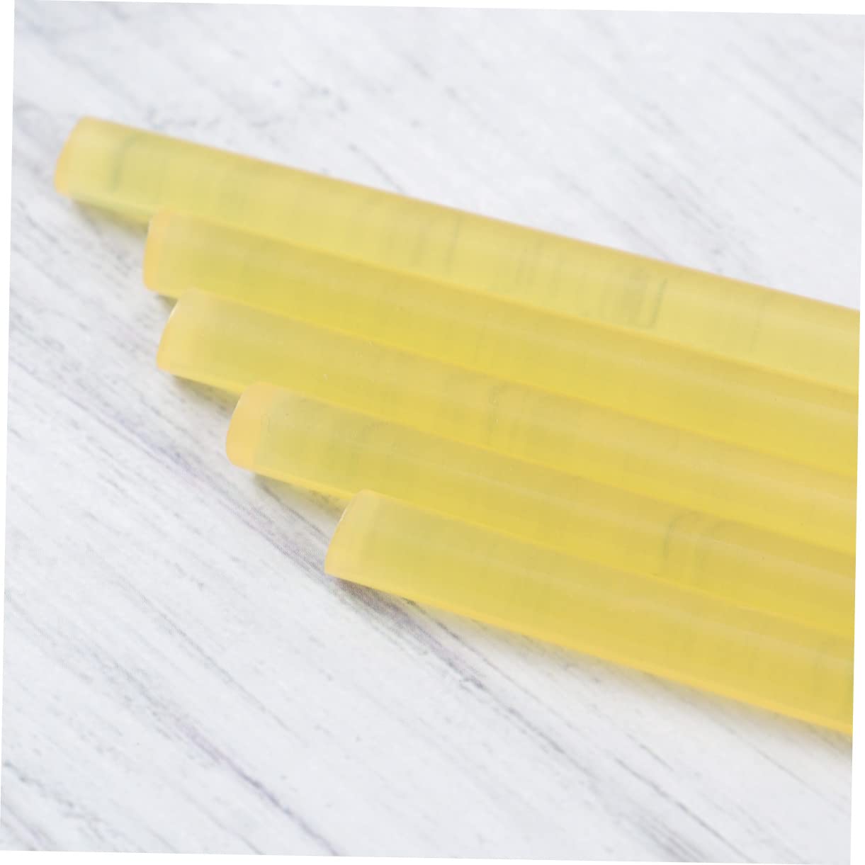 LALAFINA 100pezzi Hot Melt Glue Sticks Adesivi Forti Per Riparazioni Casa e Negozio Strisce Di Colla Gialle Facili Da Usare Odore