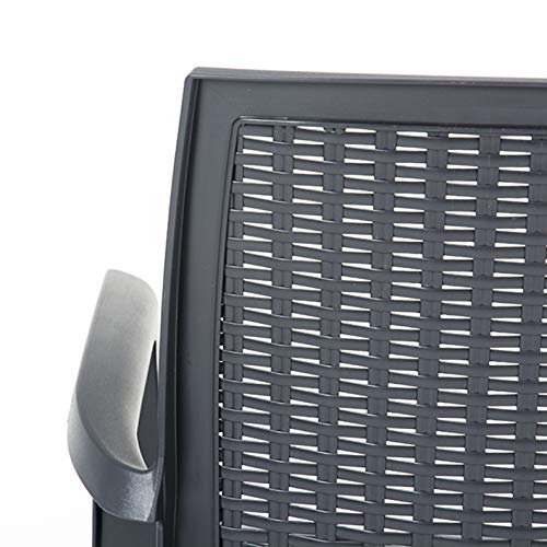 Mesa Viana rectangular y sillas de resina Caribe para jardín 8