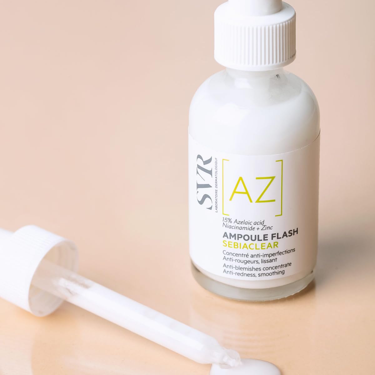 SVR - Ampolla Sebiaclear Flash - Gama Sebiaclear – Sérum anti-imperfecciones y anti-enrojecimiento – Para piel propensa al acné – Ácido azelaico 15%, Niacinamida – 30 ml