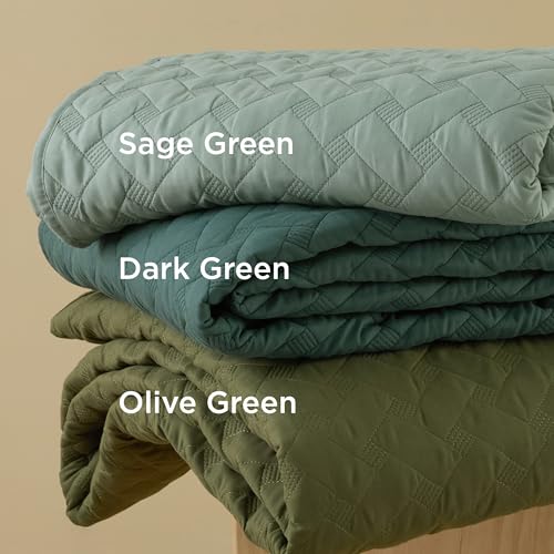 Image of Bedsure Quilts Queen Size - Lightweight Bedspreads Queen Size with Basket Weave Pattern, Soft Quilt Bedding Set, Dark Green Comforter Set Coverlet for All Seasons with 2 Pillow Shams (90 inch x 96 inch)