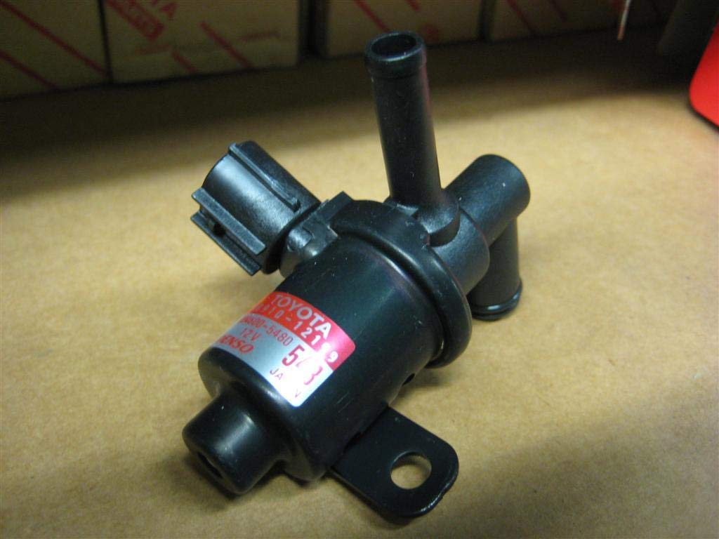 Amazon.co.jp: TOYOTA バルブ バキュームスイッチ: 車＆バイク