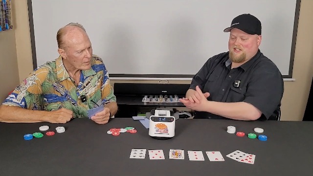 2025 Automatic Card Shuffler & Dealer Machine For 12 Players, With 4 Remotes - Texas Hold'em, Bridge, Custom Modes