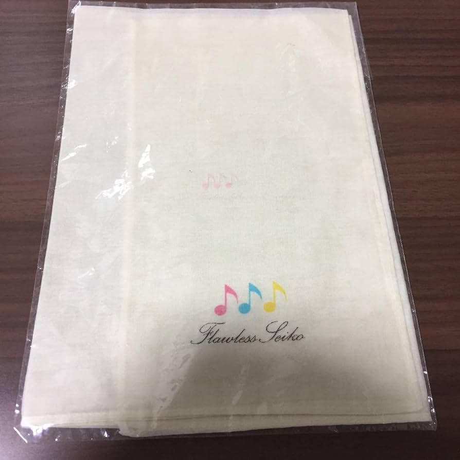 Amazon.co.jp: 松田聖子 フローレスセイコ ハンカチ : ファッション