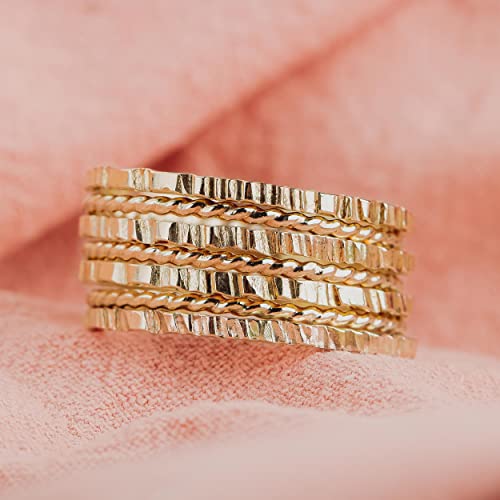 Melanie Golden Jewelry The Margo Stack | Set Of 7 Rugged And Twist Stacking Rings thumb #4