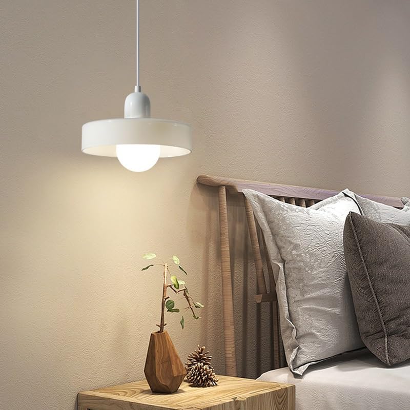 Lampadari, Personalità creativa con cupola in metallo