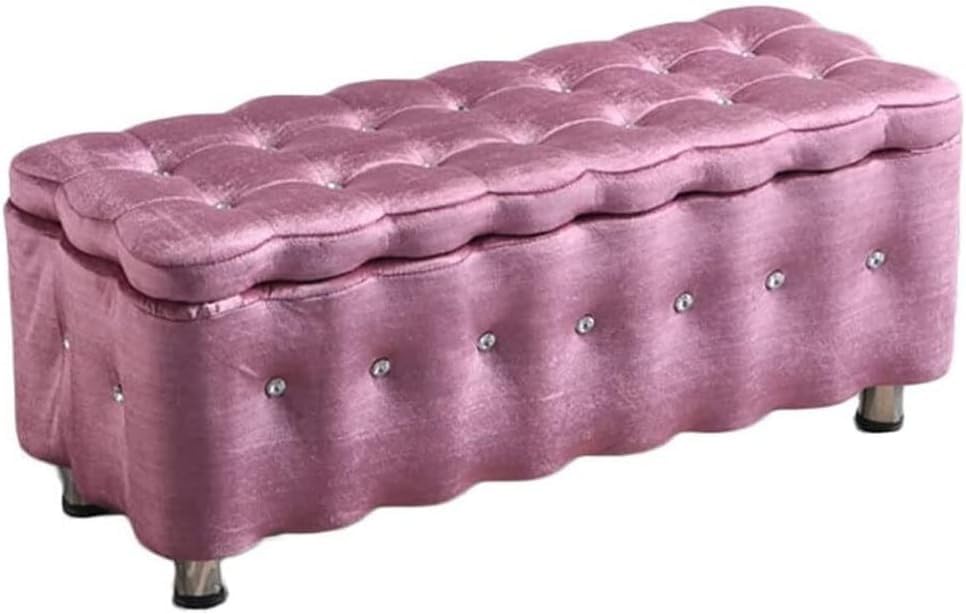 Tabouret de rangement en polaire glacée pour optimiser votre dressing