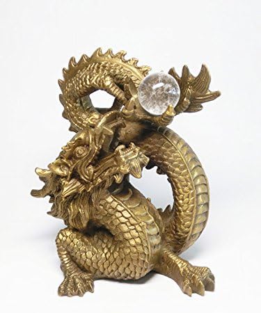 Amazon Co Jp 本水晶 付 銅製 龍如戯 龍 戯れるが如く 天然 水晶 １個付 風水グッズ 開運グッズ 幸運の置物 水晶玉で戯れる ドラゴン 龍の置物 辰年の干支グッズ 1配送につき試供品 かんたん風水八角鏡ミラーステッカー 1セット 4枚組 プレゼント
