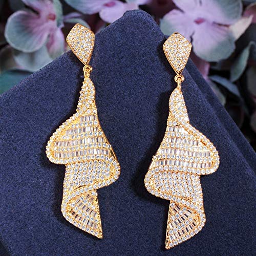 Boucles d'oreilles géométriques en zircone, le cadeau de mariage idéal