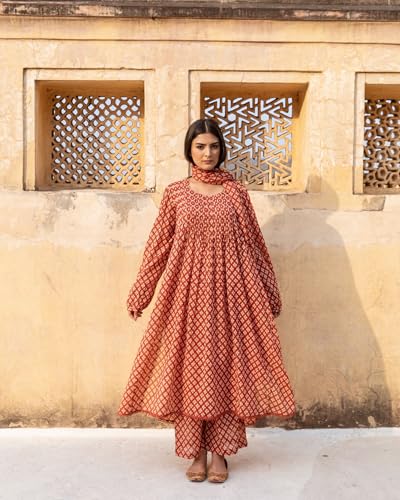 Image of GoSriKi Women's Kashmiri Faren Abaya Black Hand-Block Anarkali Kurta Set, Ethnic Loose Fit, Comfortable Party & Casual Wear