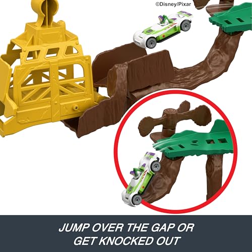 Hot Wheels Disney and Pixar Toy Story 5 Buzz Lightyear Track Set - image 3