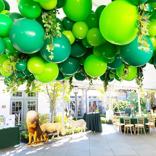 Image of Voircoloria Green Balloons, 66pack 12inch Green Latex Party Balloons for Graduation, St. Patrick's Day, Wedding, Birthday, Christmas, Baby Shower, Anniversary Party Decorations