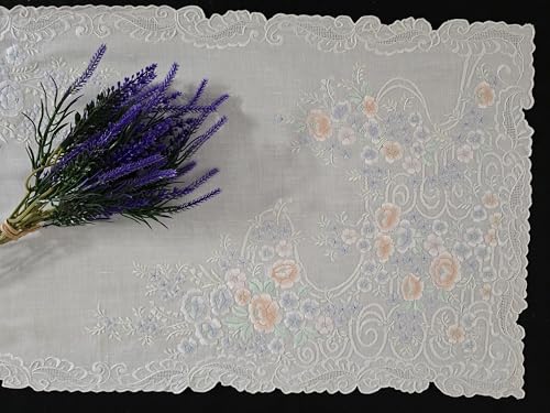 Broderie main au point complet : napperons en lin d'exception