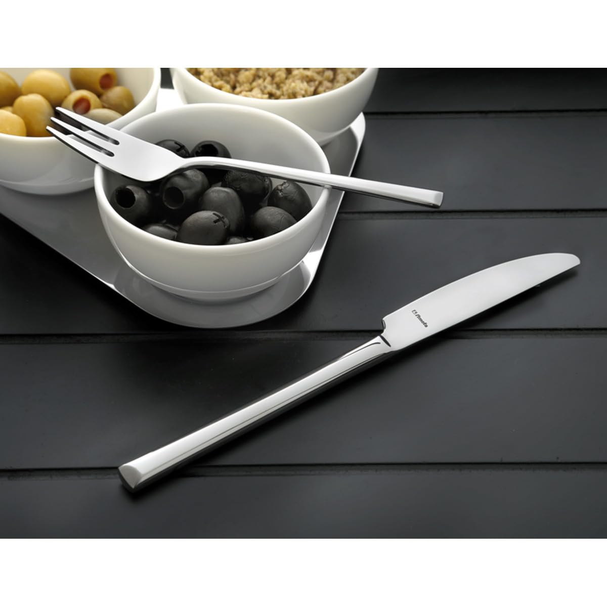 Set di 12 coltelli da tavolo, in acciaio inox 18/10, 210 mm di lunghezza