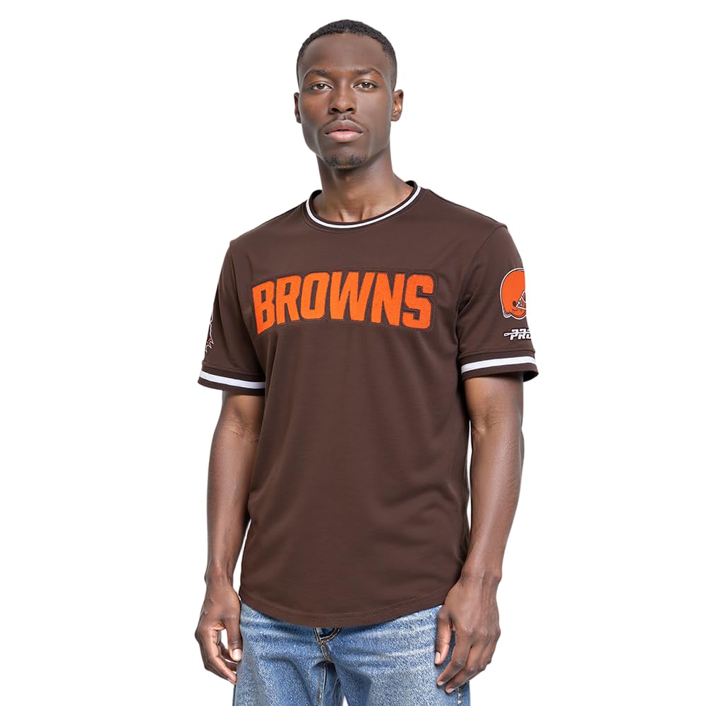 Pro Standard Mens NFL Cleveland Browns Classic Chenille Short Sleeve Tee Brown 2XL