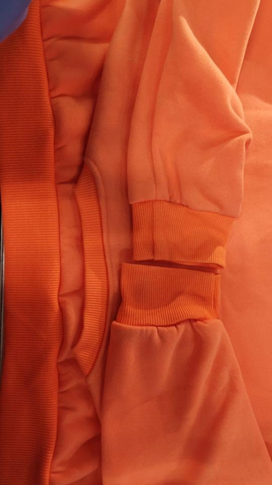 Football Sweatshirt For Women FootBall Heart Graphic Print Casual Long Sleeve Crewneck Tops 2025 Fall Winter Pullover4