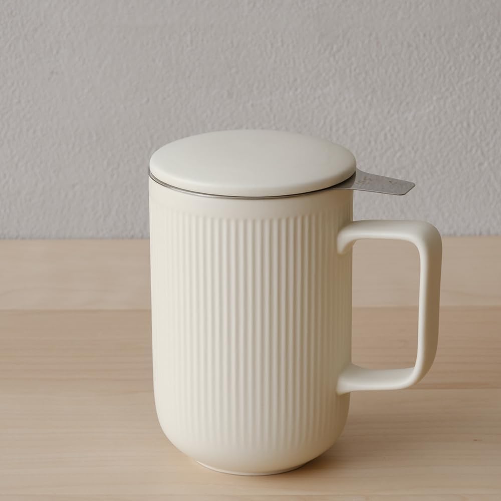 WENSHUO Ceramic Tea Infuser Cup with Stainless Steel Brewing Basket and Lid, Perfect for Steeping Floral Teas, Large Capacity, 20oz, Matte Crème (Matte Crème)