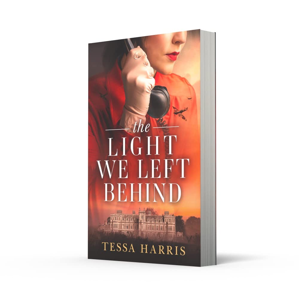 The Light We Left Behind: A totally gripping and heart-breaking ww2 historical fiction novel, based on a true story