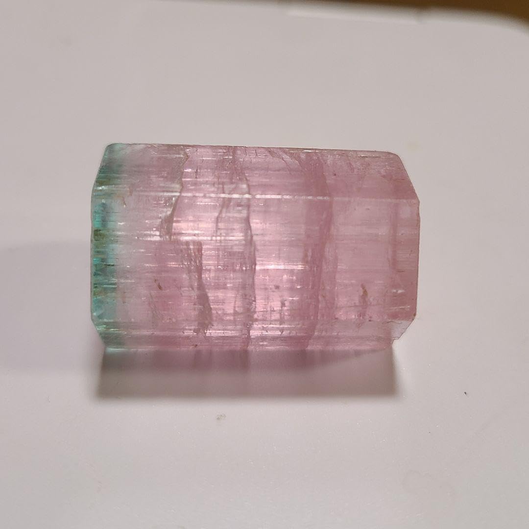 Amazon.co.jp: バイカラー トルマリン 六角柱 イーダーオーバー