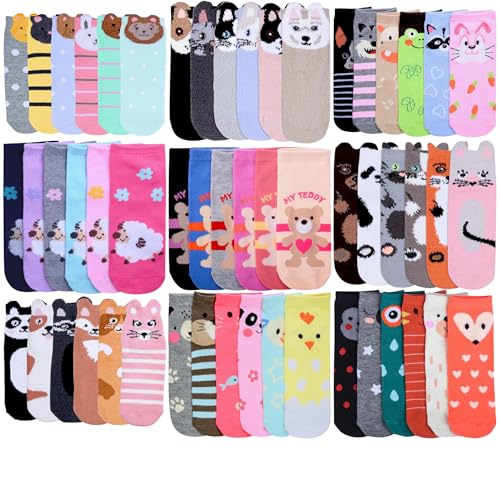 Image of ToBeInStyle Girls' and Women's Multi-Pack of Low Cut Random Animal Print Assortment Ankle Socks