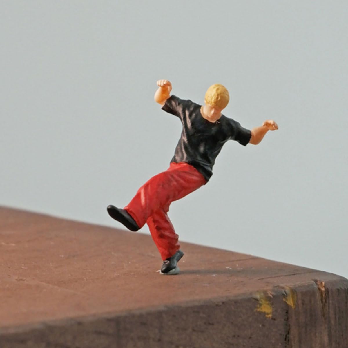 Angoily 3 Set Miniature Hiphop Men Decorazione Per Scene Danza Urbana E Concerti Hiphop Figure Collezionabili Per Appassionati Cultura Street Dance 2 Pezzi * 3
