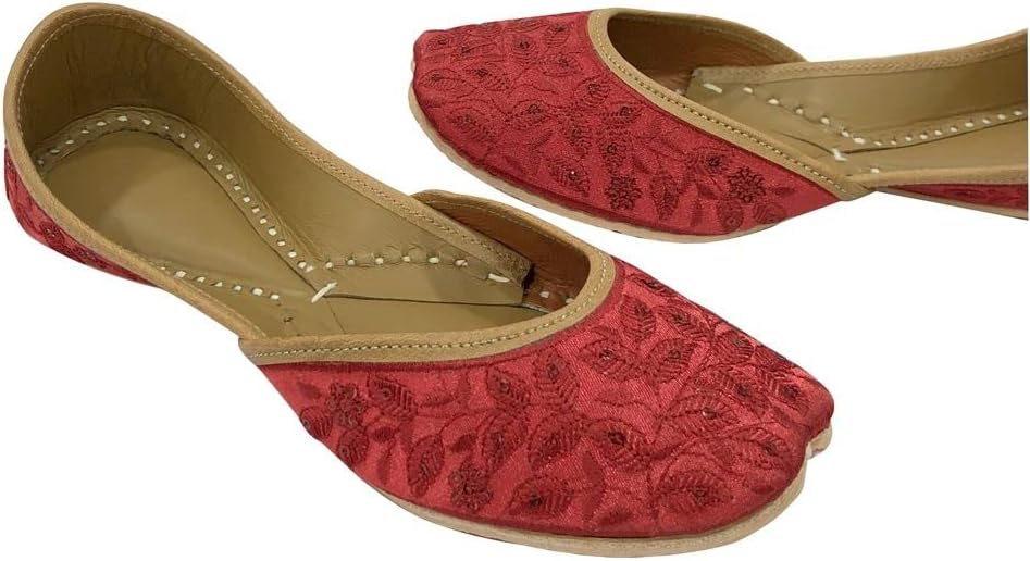 Red Bridal Flats Wedding Shoes Indian Punjabi Jutti for Women Mojari Designer