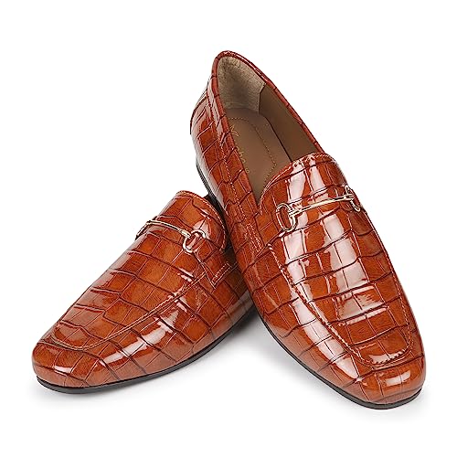 Image of YOHO Bliss for Women | Moccasins Range | Comfort | Hand-Stitched | Cushioned Footbed Finish