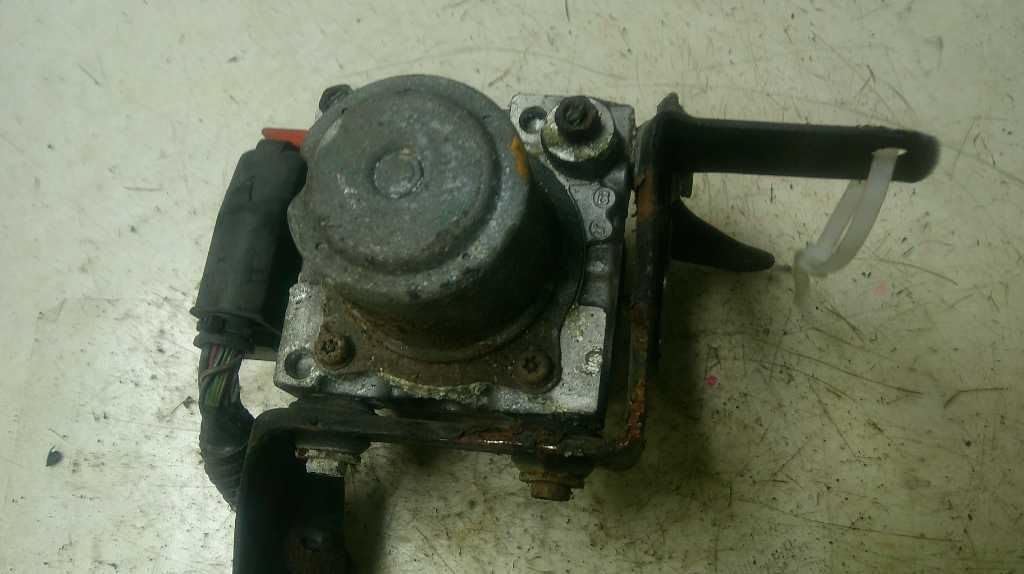 Anti-Lock Brake Part Actuator and Pump Assembly Fits 12-13 Compatible with Lexus IS250 7D10B306