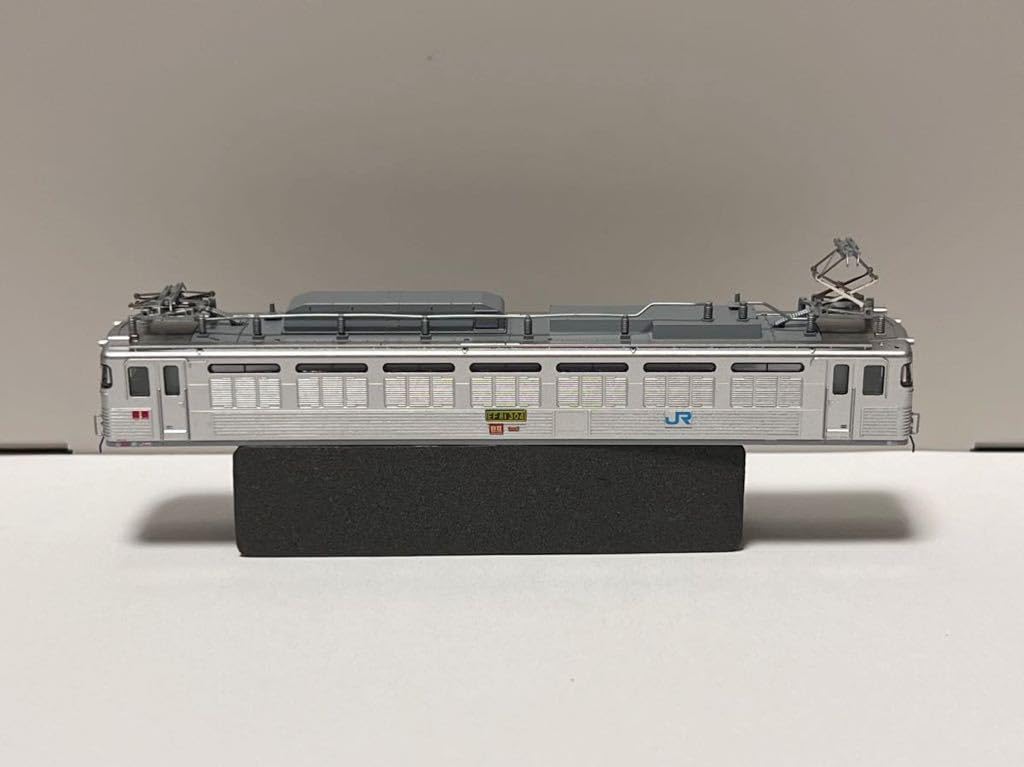 トミックス　7128 EF81 300 銀釜 EF81 300番台のステンレスが入線です。TOMIX 7128 | NGaugeJP