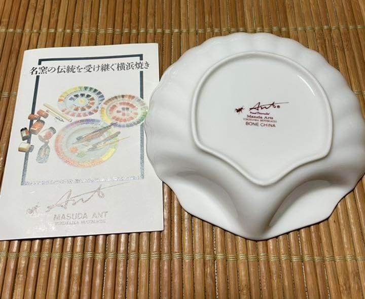 ラプンツェル ステンドグラスコレクション 三つ折りミニ財布