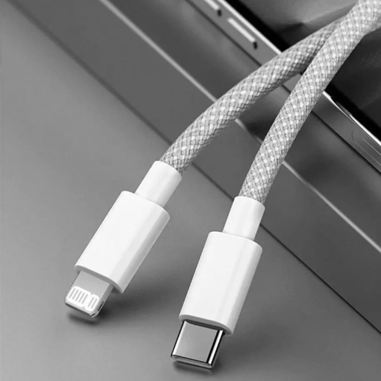 Cabo USB-C para L 1,5 Metro em Nylon Trançado, Carregamento Rápido para iPhone – Compatível com iPhone 14, 13, 12, 11, XR, Air Pods