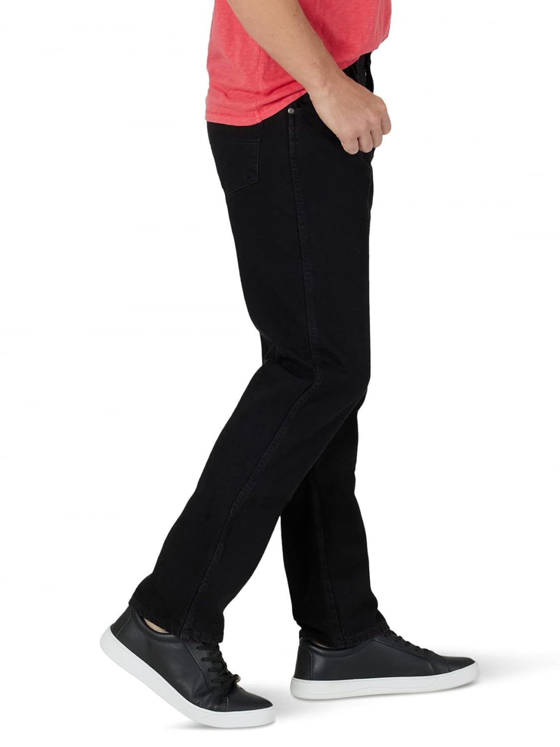 Wrangler Authentics Calça jeans masculina clássica de algodão com 5 bolsos e modelagem regular em promoção! Veja a oferta e mais achadinhos de Calças 2 Hoje é o melhor dia para comprar Wrangler Authentics Calça jeans masculina clássica de algodão com 5 bolsos e modelagem regular com aquele preço maroto! Promoção! Aproveite a oferta! 2