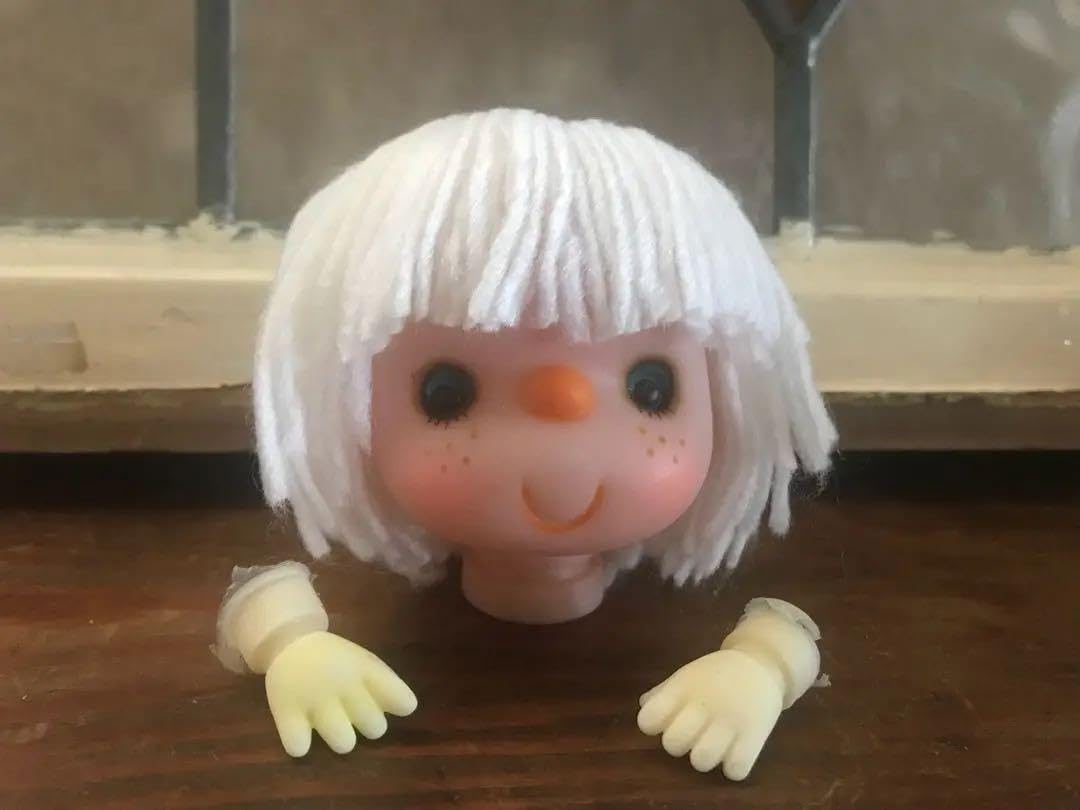 セール！　ビンテージ 小 ドールヘッド&お手手 人形  赤ちゃん ベイビー ビンテージ 小 ドールヘッド&お手手 人形 赤ちゃん ベイビー セール