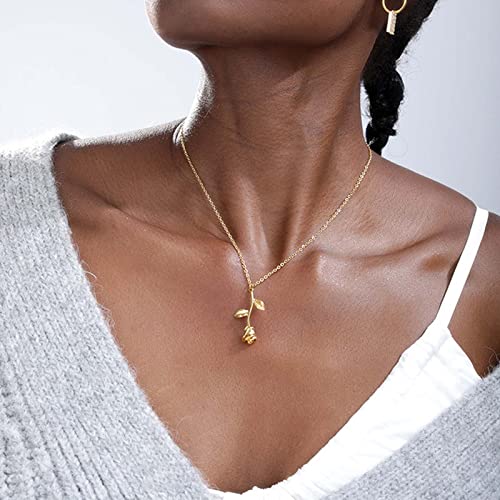 Image of Wendalern Rose Flower Pendant Necklace 3D Rose Necklace Boho Flower Choker Necklace Gold Romantic Rose Necklace Jewelry for Women and Girls