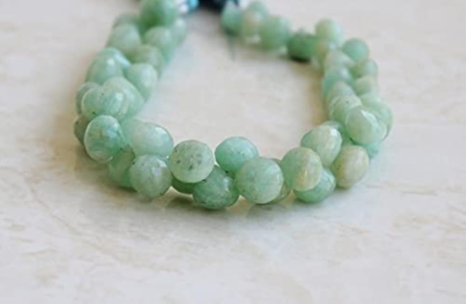 Amazonite briolette oignon facettée LKBEADS de 8,5mm pour création de bijoux DIY
