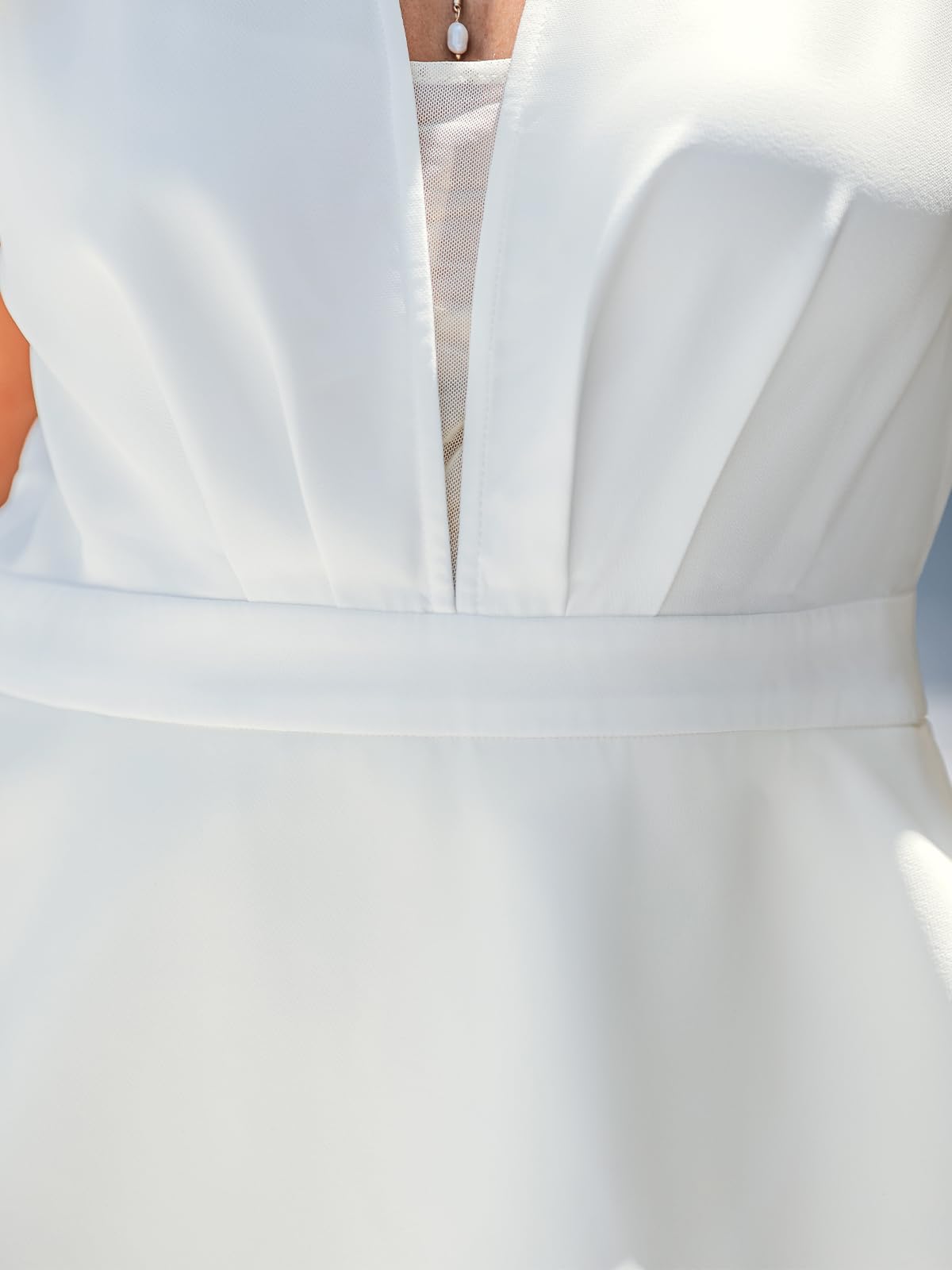 CUPSHE Tuta da donna con scollo a V, senza maniche, con volant, gambe larghe, in rete, design elegante
