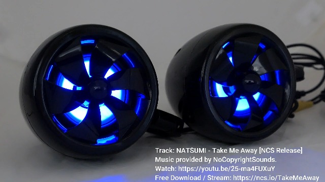 LEDスピーカーライト Amazon.co.jp: LED 発光 フラッシュ ストロボ 青 赤 緑 バイク 音楽