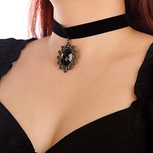 Amazon.com: Denifery Black Velvet Choker Gothic Vintage