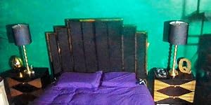 Review Image by Q Laron