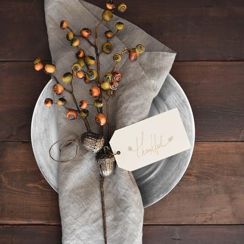 com-four® 4x Platzteller gebürstet - wiederverwendbare Unterteller als Tischdekoration - edle Dekoteller für Hochzeit, Familienfeier oder Weihnachten - Charger Ø 33 cm - Servierplatten