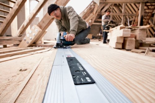 Bosch Professional Handkeissäge GKS 65 GCE (inkl. Absaugadapter, Innensechskantschlüssel SW 5, 1x Kreissägeblatt, L-BOXX… – Bild 6