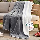 Bedsure Plaid Polaire Sherpa Couverture   Douce et Chaude Double Face avec Fourrure d'agneau et Tissu Polaire pour Canapé et Lit, 2 Personnes, Épais   XL 150x200 cm, Gris